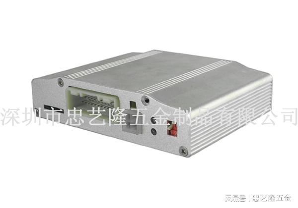忠藝隆五金：鋁合金外殼在汽車零部件中的作用有哪些？(圖1)