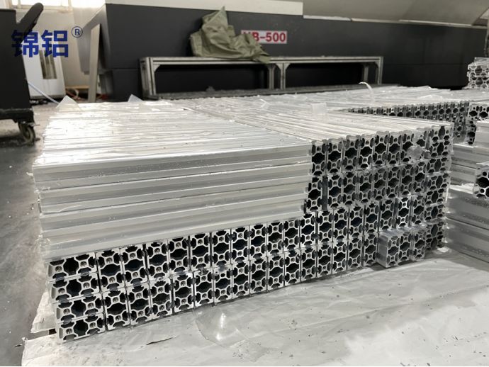 浙江鋸力煌工業(yè)科技公司以科技創(chuàng)新破局傳統(tǒng)制造——給鋸床裝上“智慧大腦”